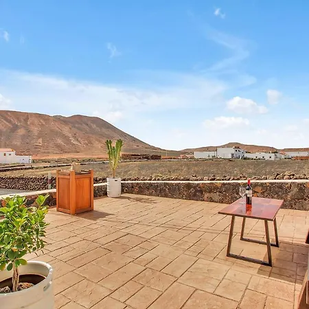 Casa Domingo Holiday home *